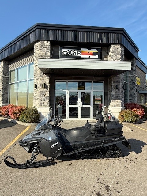 SKI-DOO EXPEDITION SE 1200 4-TEC 2018