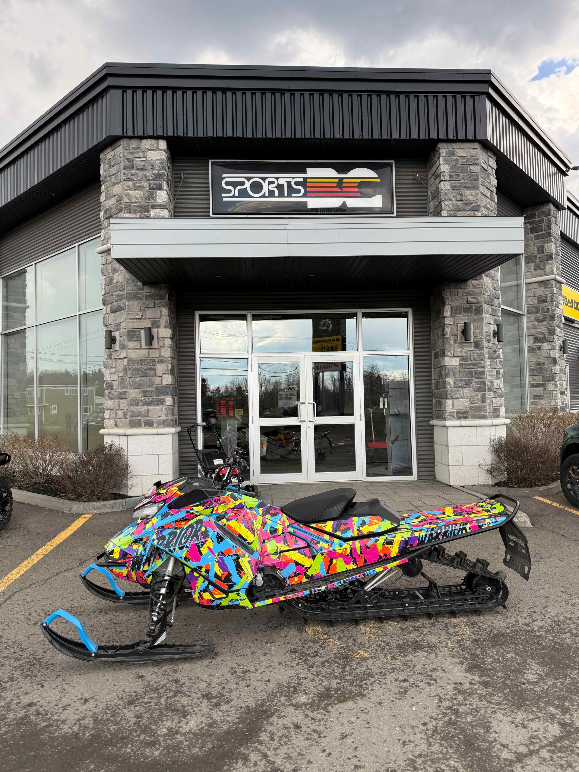 SKI-DOO SUMMIT SP 850 E-TEC 154 2020