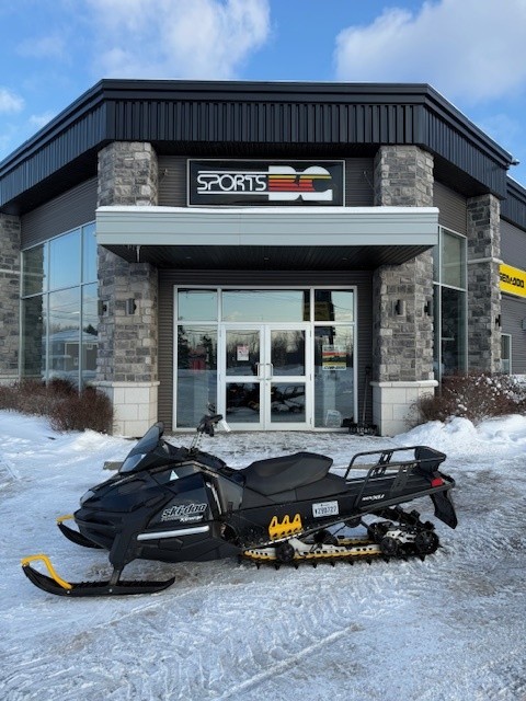 SKI-DOO TUNDRA XTREME 600 E-TEC 2011
