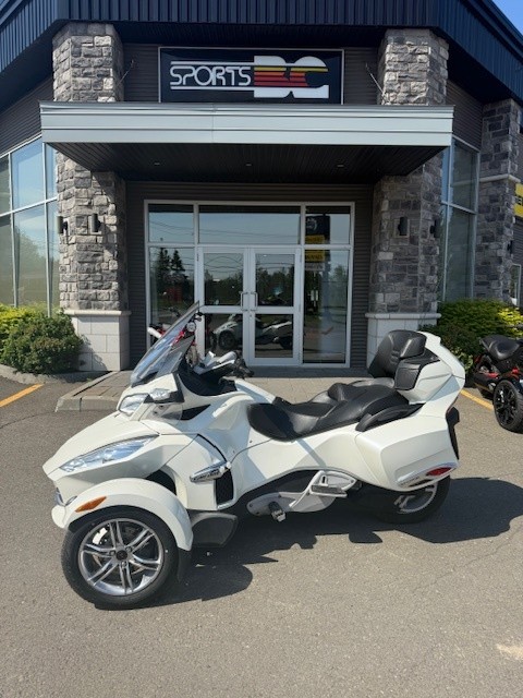 CAN-AM SPYDER RT LIMITED 2011