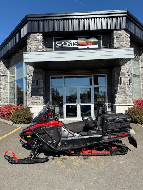 SKI-DOO EXPEDITION SE 900 ACE TURBO 2020